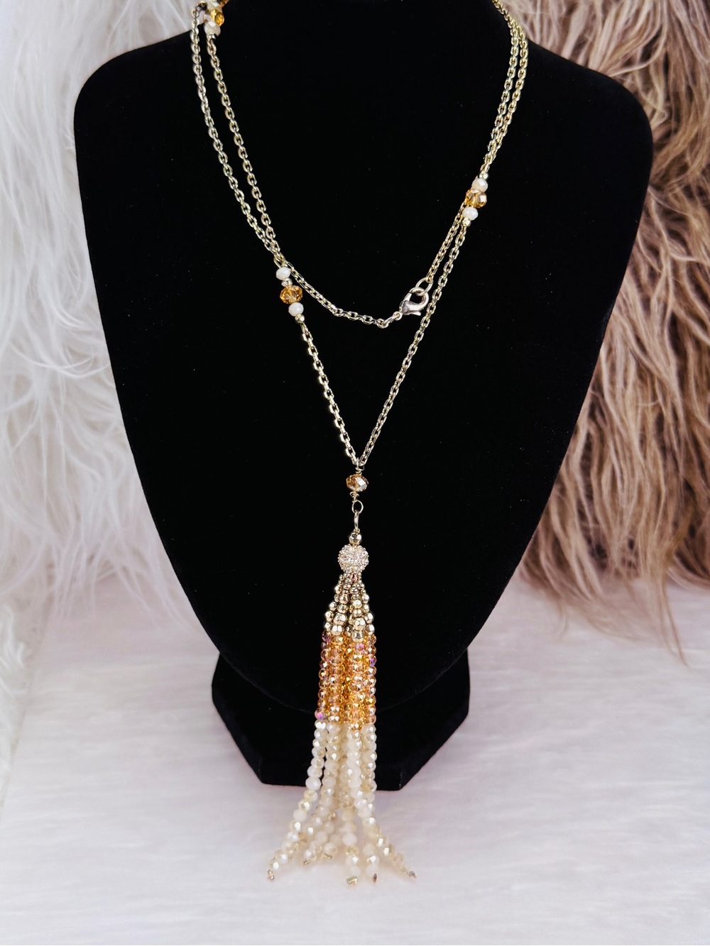 Vintage Cream Amber Gold Tone Beaded Tassel Pendant Necklace